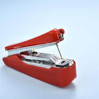 Mini Handnaaimachine™ – De Oplossing voor onverwachte Mode-Momenten!