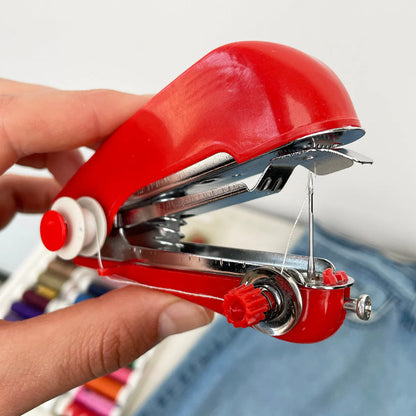 Mini Handnaaimachine™ – De Oplossing voor onverwachte Mode-Momenten!